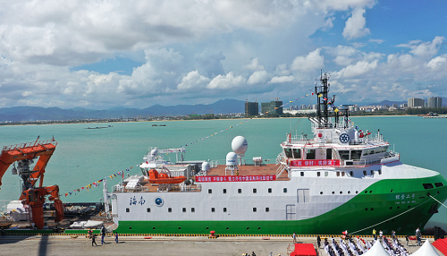 中国科考船完成深海实验站部署