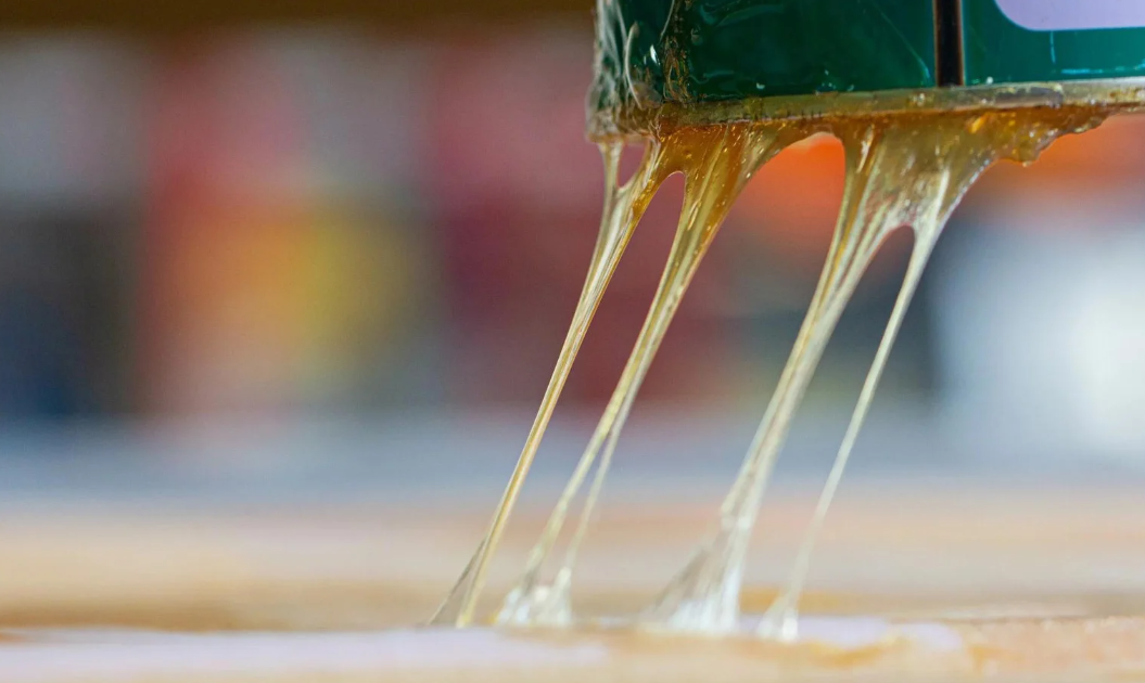 什么胶可以粘金属和橡胶? 什么胶可以粘金属和橡胶?