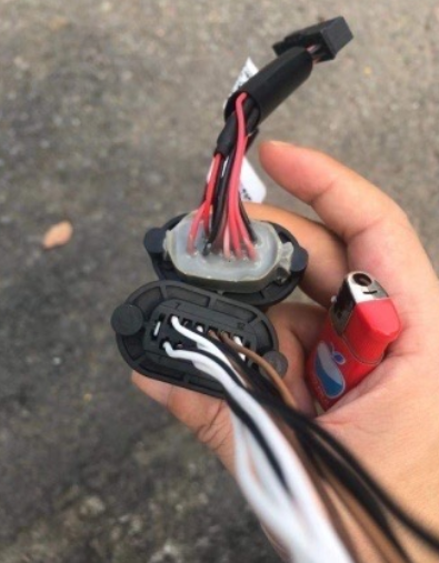 电气连接部件封装