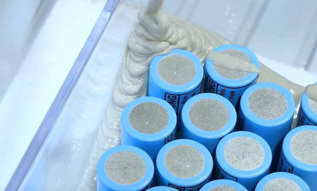 汽车锂电池导热灌封 汽车锂电池导热灌封